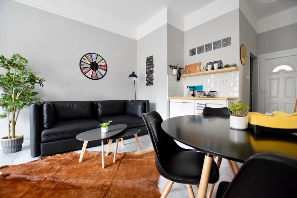 Standard Apartment By Hi5 - Fejer Gyorgy St Budapest Exterior foto